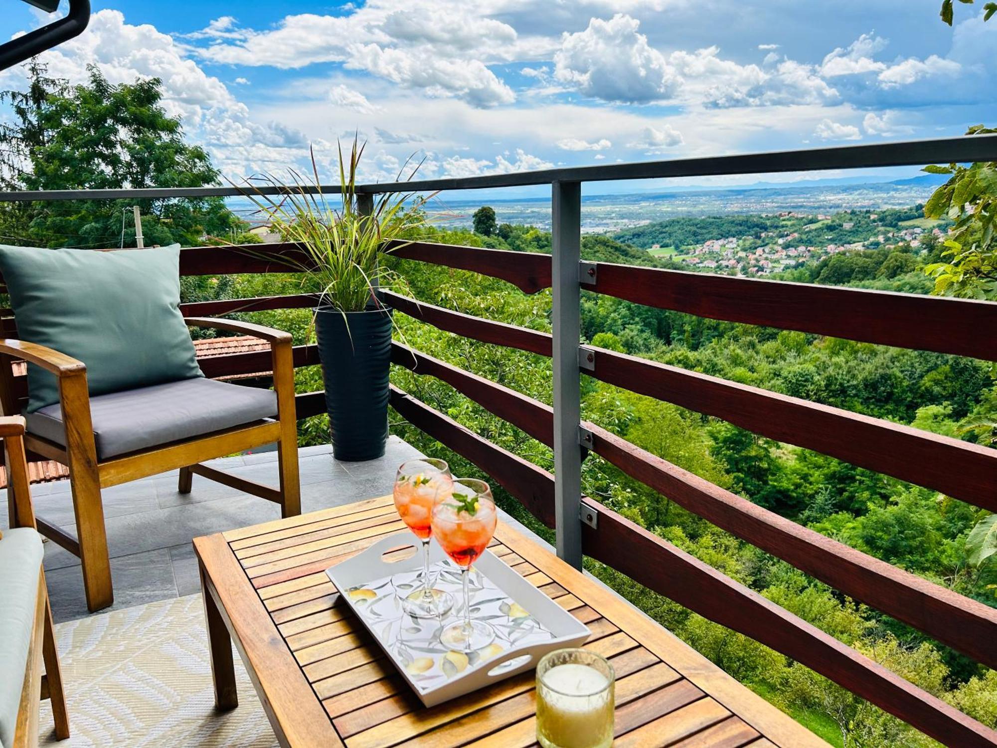 “Bear Hill” Apartments Загреб Экстерьер фото
